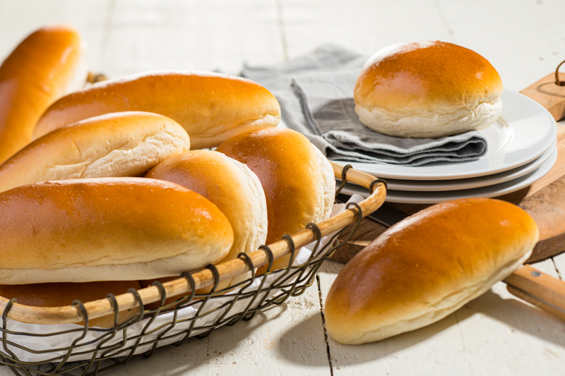 Groots uitpakken met zacht kleinbrood